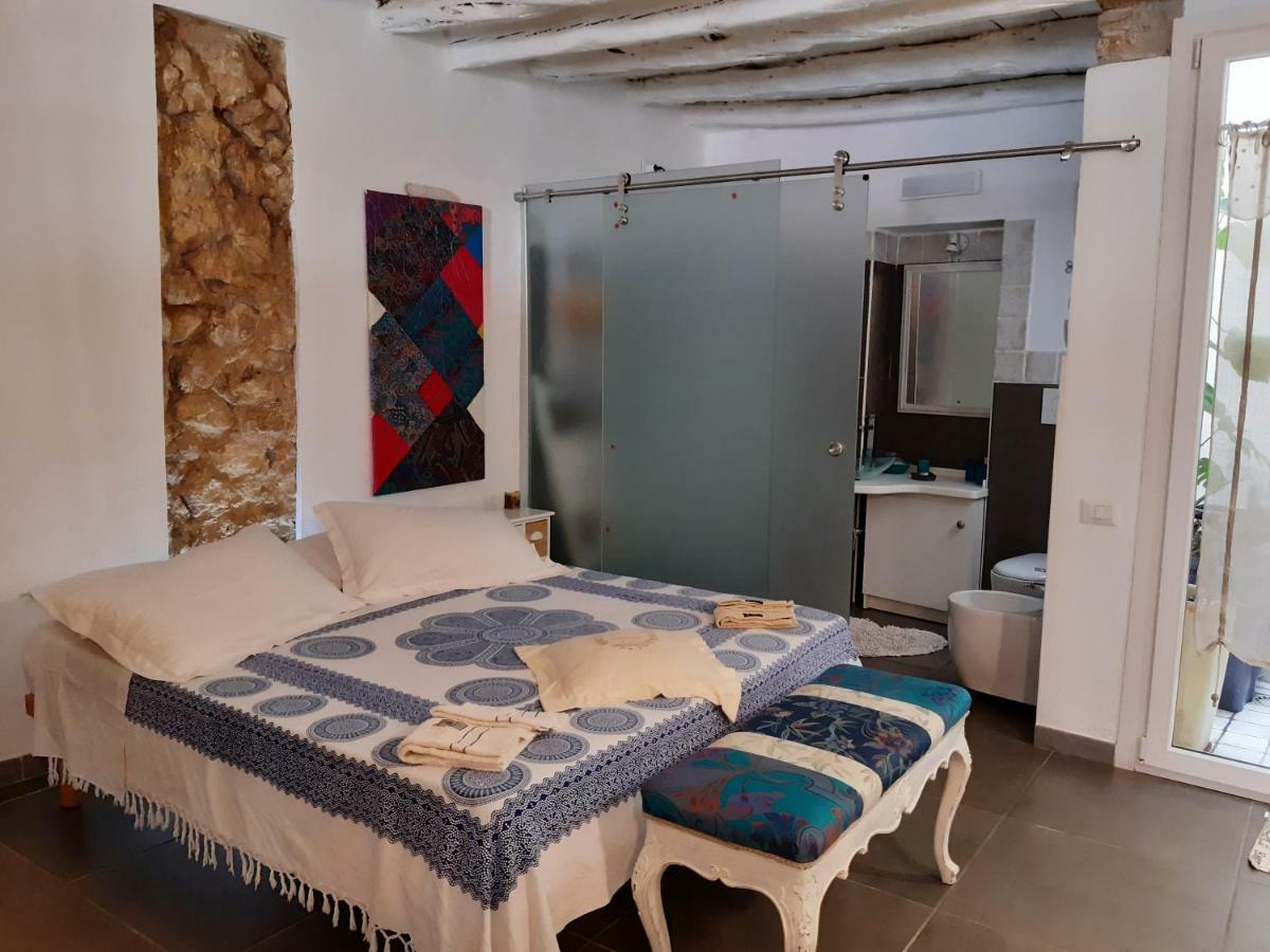 Cozy Loft In The Heart Of Cagliari Villa Dış mekan fotoğraf