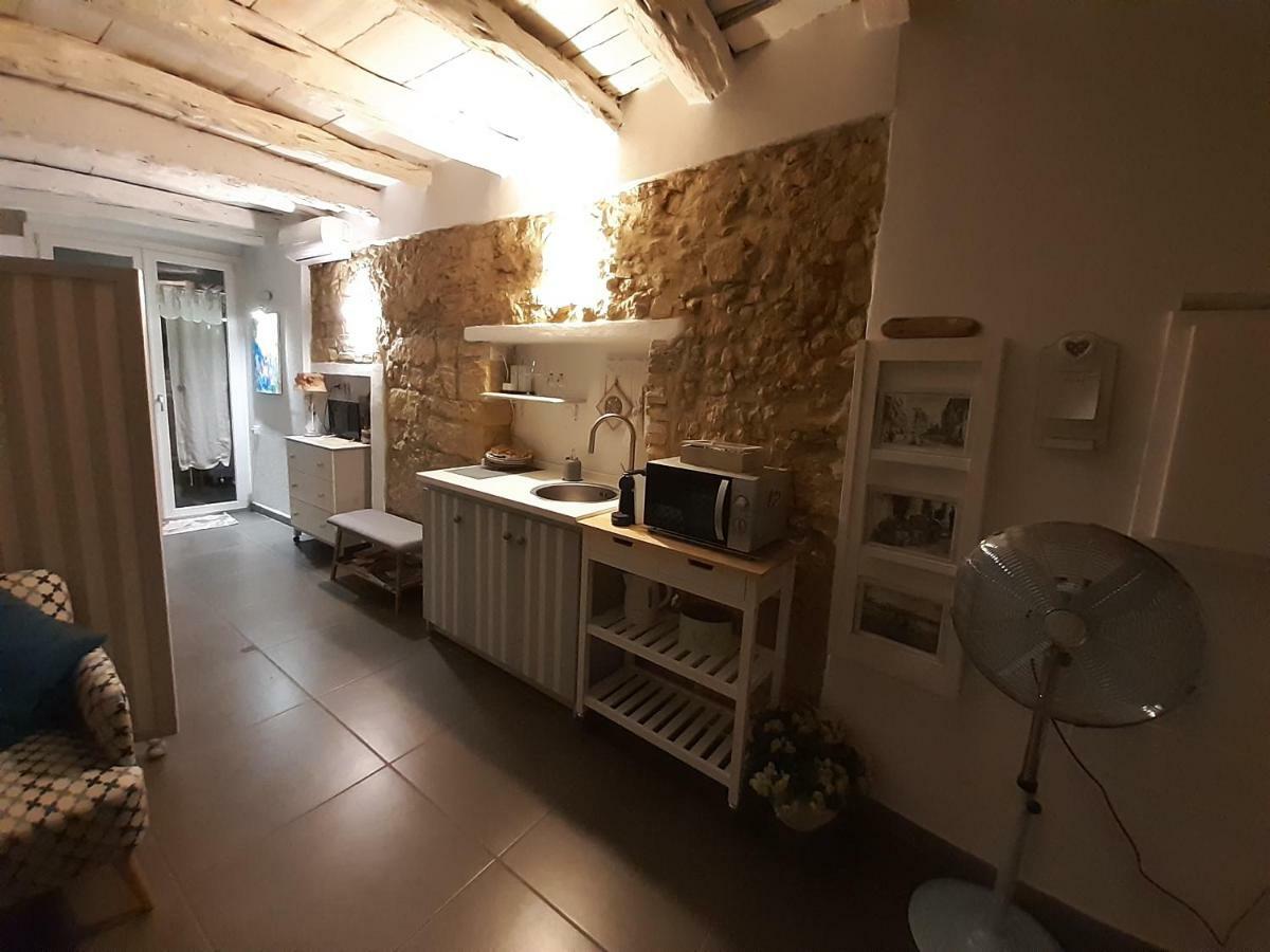 Cozy Loft In The Heart Of Cagliari Villa Dış mekan fotoğraf