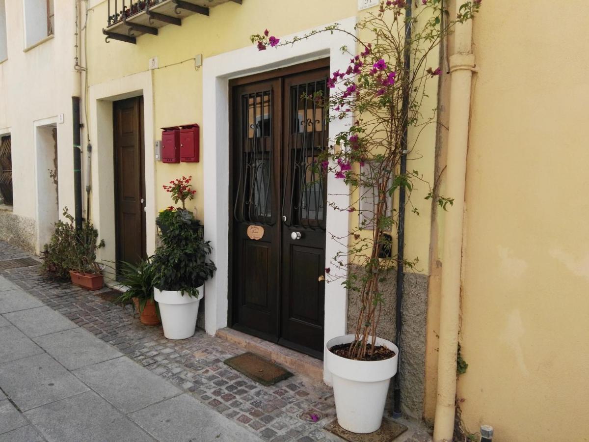 Cozy Loft In The Heart Of Cagliari Villa Dış mekan fotoğraf